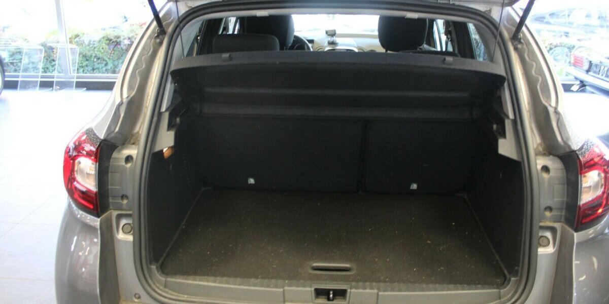 Renault Captur TCe 90 LIMITED 61.333 km 11.480 &euro; Euskirchen 53881