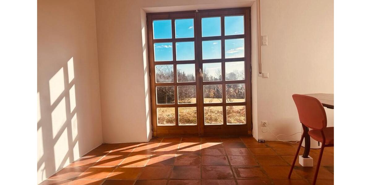 Etagenwohnung Icking - 1 Zimmer, 180 m&sup2;, 990&euro; | Angebot:24918075