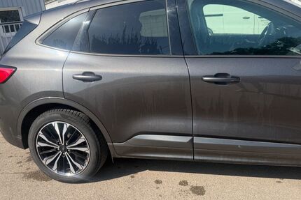 Ford Kuga 83.000 km 20.900 &euro; Lichtenau 91586