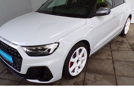 Audi A1 9.475 km 33.470 &euro; Lennestadt 57368