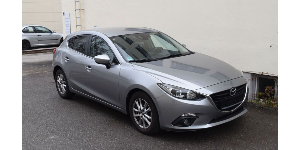 Mazda 3 114.850 km 9.990 &euro; Fischbachau 83730