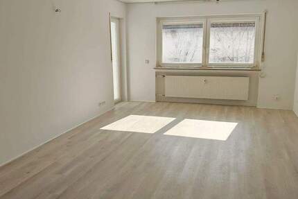 Wohnung Uttenreuth - 3 Zimmer, 89 m&sup2;, 1.200&euro; | Angebot:25387068