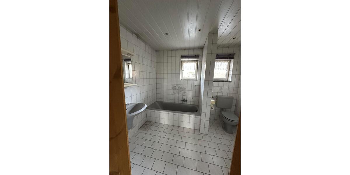 Mehrfamilienhaus, Wohnhaus Hammelburg - 249.000&euro; | Angebot:26327625