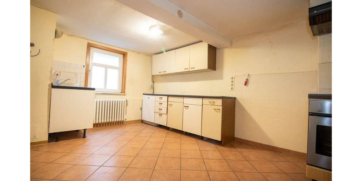 Reihenendhaus Hessisch Lichtenau - 6 Zimmer, 165 m&sup2;, 120.000&euro; | Angebot:23957110