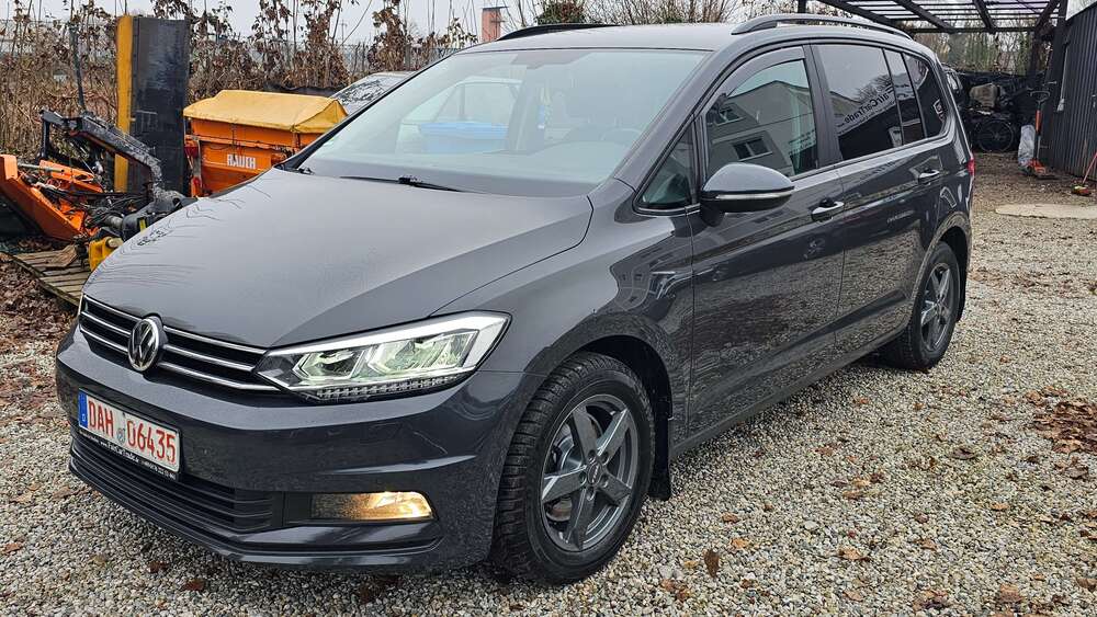 VW Touran 197.598 km 14.950 &euro; Dachau 85221
