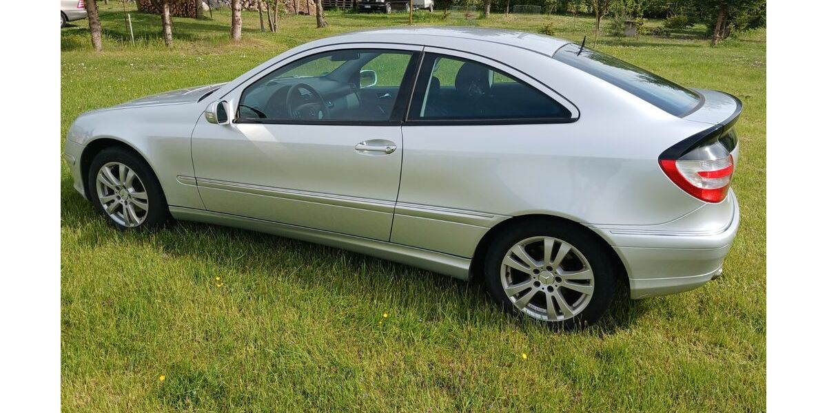 Mercedes-Benz CLC 180 230.000 km 3.999 &euro; Bad Sulza 99518