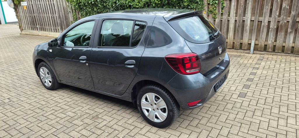 Dacia Sandero 64.636 km 6.577 &euro; Langenhagen 30853