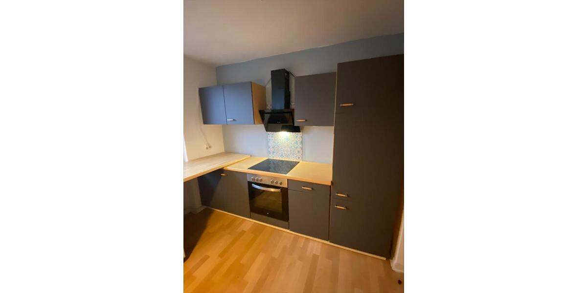 Etagenwohnung Siegen - 5 Zimmer, 111 m&sup2;, 1.150&euro; | Angebot:26020529