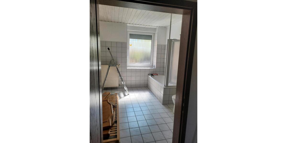 Erdgeschoßwohnung Ottweiler - 3 Zimmer, 100 m&sup2;, 650&euro; | Angebot:26199896