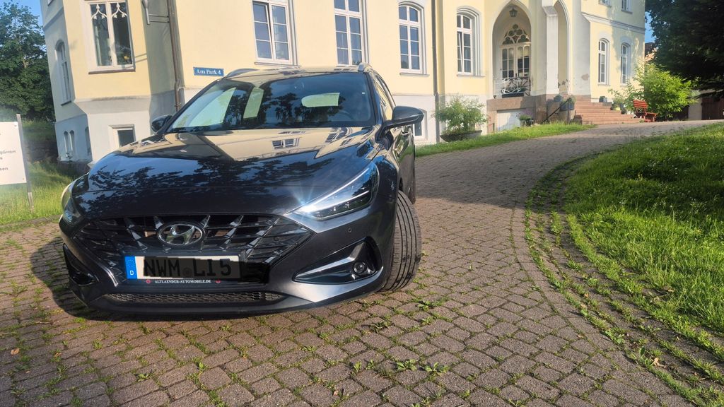 Hyundai i30 125.000 km 13.990 &euro; Gadebusch 19205