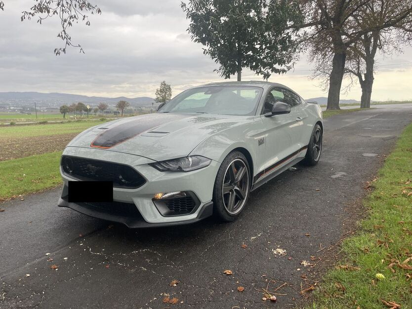 Ford Mustang 12.000 km 54.500 € Mendig 56743