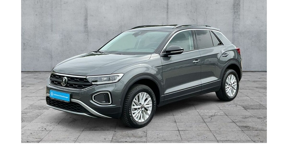 VW T-Roc 7.403 km 27.630 &euro; Mitterteich 95666
