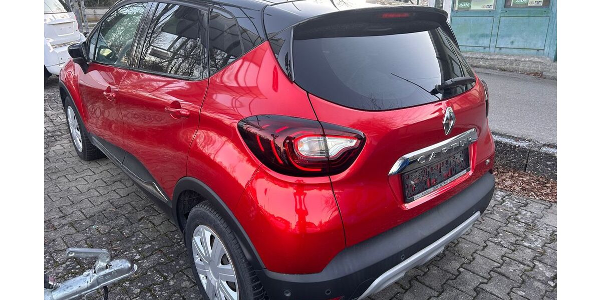 Renault Captur 77.900 km 11.500 &euro; Burgau 89331