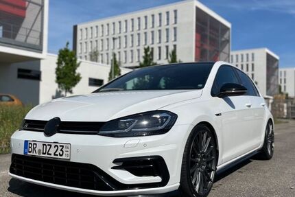 VW Golf 49.300 km 32.990 &euro; Waghäusel 68753