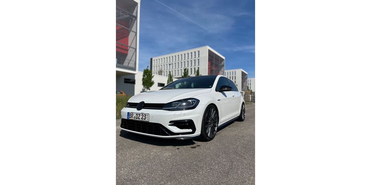 VW Golf 49.300 km 32.990 &euro; Waghäusel 68753