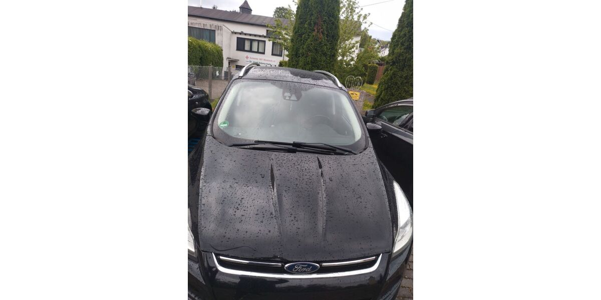 Ford Kuga 125.000 km 14.800 &euro; Lahnstein 56112