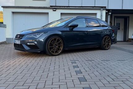 Seat Leon 122.000 km 22.999 &euro; Meschede 59872