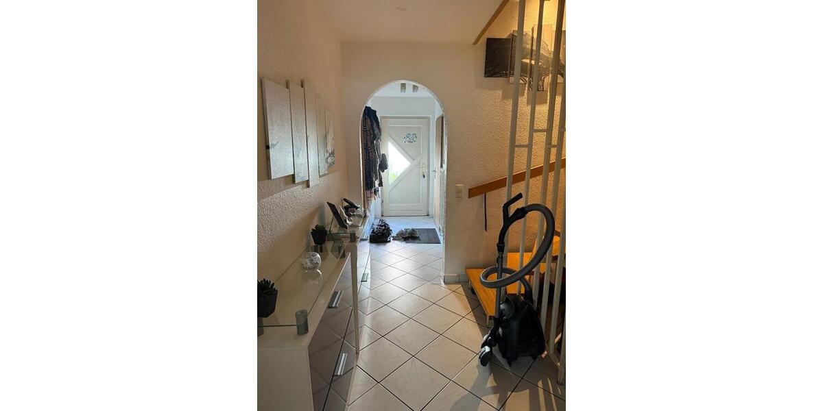 Provisionsfrei* 4-ZKB Maisonette Wohnung mit Stellplatz - Maisonettenwohnung Mommenheim | Angebot:22815515