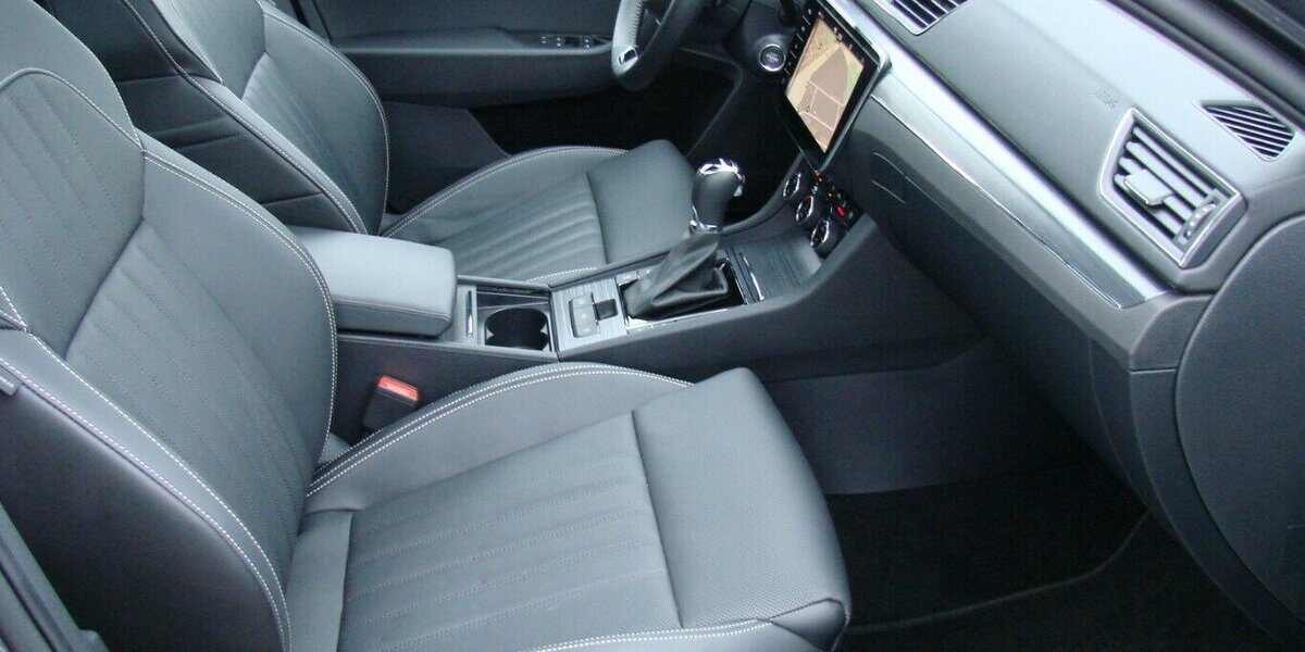 Skoda Superb 2.0TDI Style Pano ACC Columbus Standheizung 26.128 km 34.980 &euro; Falkensee 14612