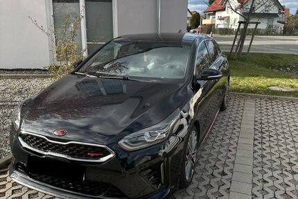 Kia pro ceed / ProCeed 89.000 km 18.799 &euro; Rielasingen 78239