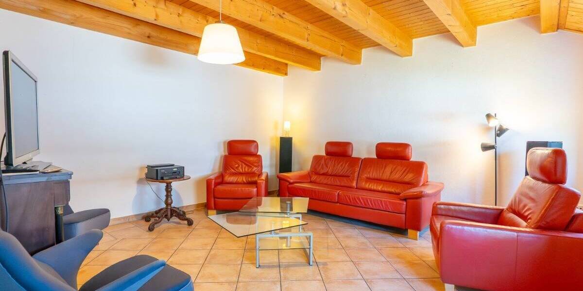 Einfamilienhaus Blomberg - 1 Zimmer, 240 m&sup2;, 549.000&euro; | Angebot:26673557