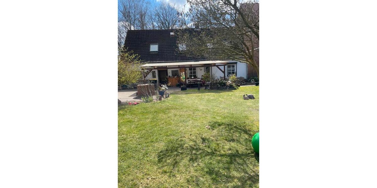Einfamilienhaus Dömitz - 7 Zimmer, 178 m&sup2;, 135.000&euro; | Angebot:26859213