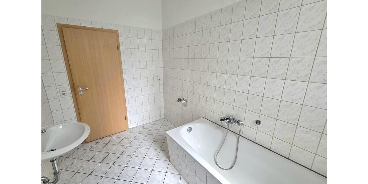 Praktisch geschnittene 3-Zimmer-Wohnung in der Chemnitzer City! WG-geeignet! 3 zimmer