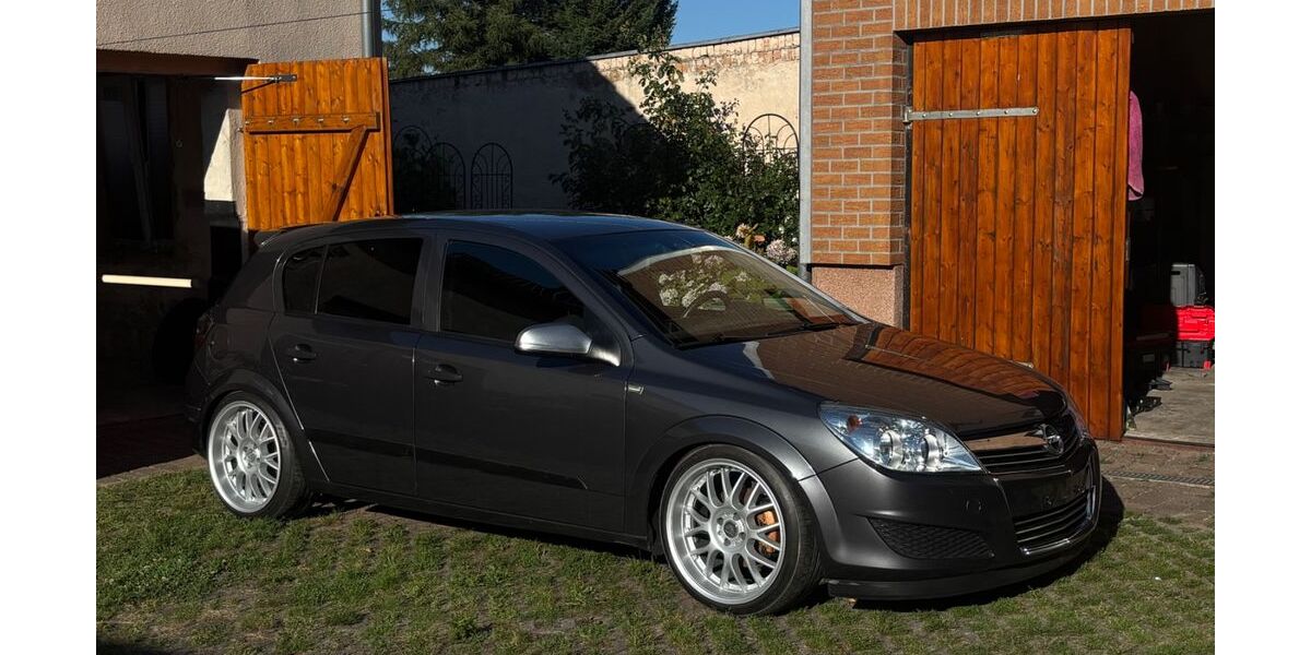 Opel Astra 167.000 km 3.200 &euro; Eisenhüttenstadt 15890