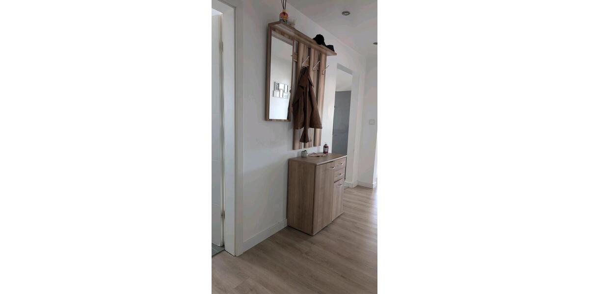 Dachgeschoßwohnung Viernheim - 3 Zimmer, 75 m&sup2;, 1.300&euro; | Angebot:26424089
