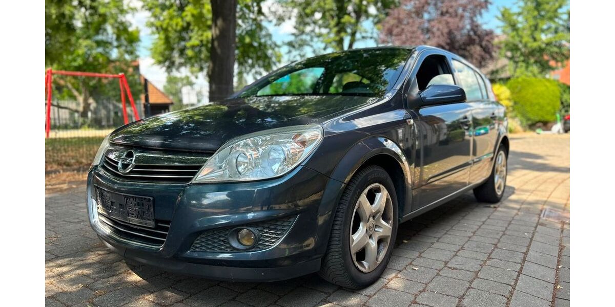 Opel Astra 285.608 km 1.099 &euro; Göttingen 37079