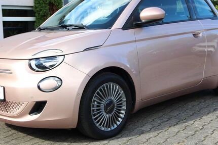 Fiat 500e 11.920 km 23.777 &euro; Lollar 35457