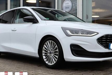 Ford Focus 65.000 km 18.980 &euro; Cham 93413