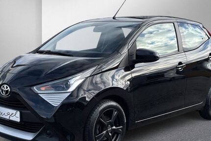 Toyota Aygo (X) 20.600 km 12.790 &euro; Wunsiedel 95632