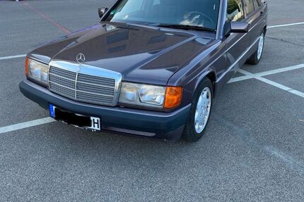 Mercedes-Benz 190 203.000 km 5.299 € Aalen 73430