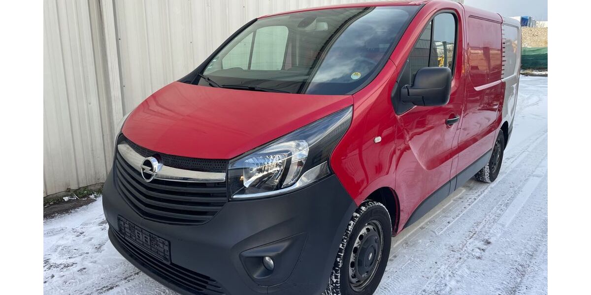 Opel Vivaro 123.000 km 7.990 &euro; Böblingen 71034