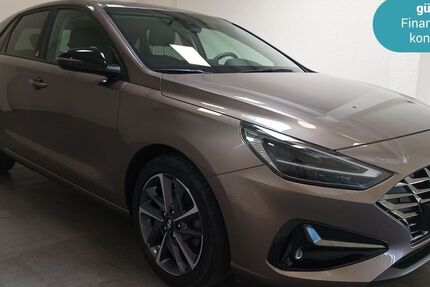 Hyundai i30 26.930 km 16.990 &euro; Egelsbach 63329