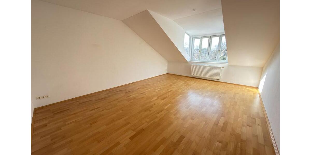 Etagenwohnung Dresden Loschwitz - 2 Zimmer, 63 m&sup2;, 245.000&euro; | Angebot:27083981