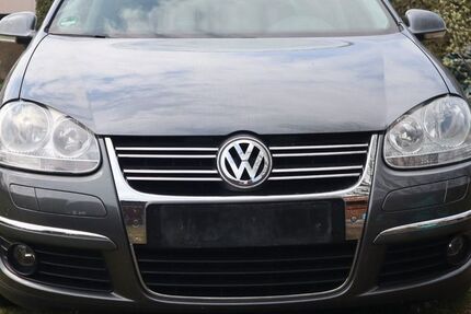 VW Jetta 220.811 km 3.300 &euro; Kemberg 06901