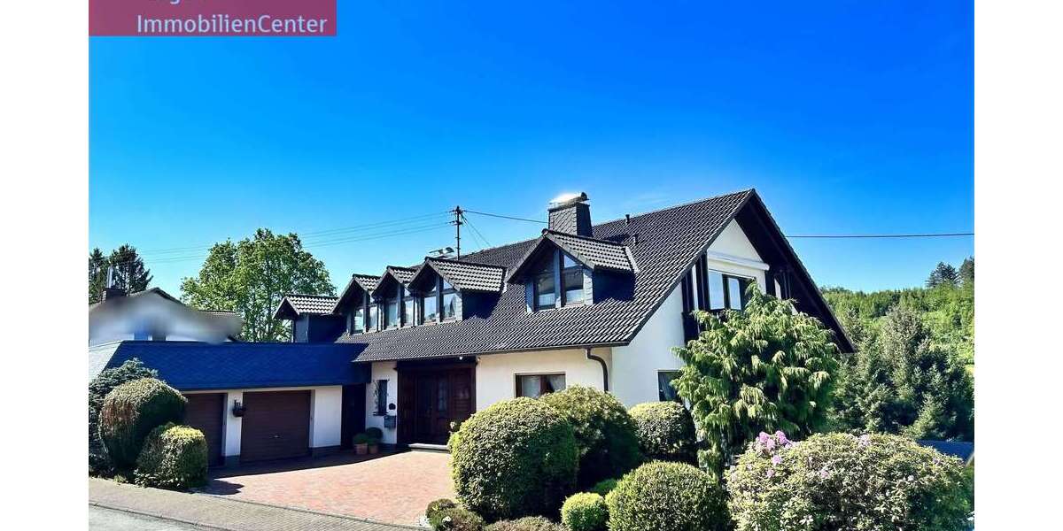 Einfamilienhaus Hilchenbach - 10 Zimmer, 350 m&sup2;, 559.000&euro; | Angebot:26818843