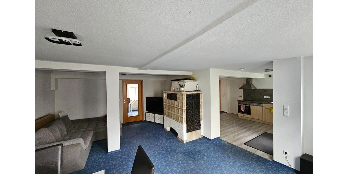 Mehrfamilienhaus, Wohnhaus Zeitlofs - 10 Zimmer, 260 m&sup2;, 265.000&euro; | Angebot:27069359