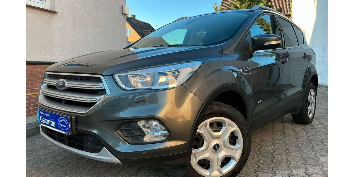 Ford Kuga 105.854 km 11.900 &euro; Hankensbüttel 29386