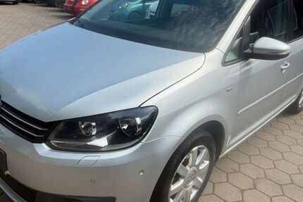 VW Touran 119.000 km 9.600 &euro; Hamburg 20097