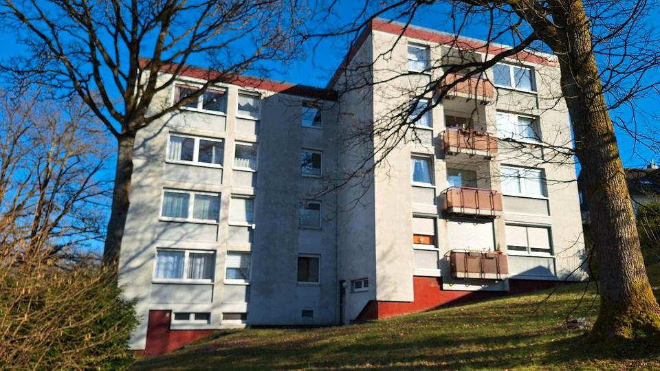 Etagenwohnung Siegen - 3 Zimmer, 74 m&sup2;, 130.000&euro; | Angebot:26100516