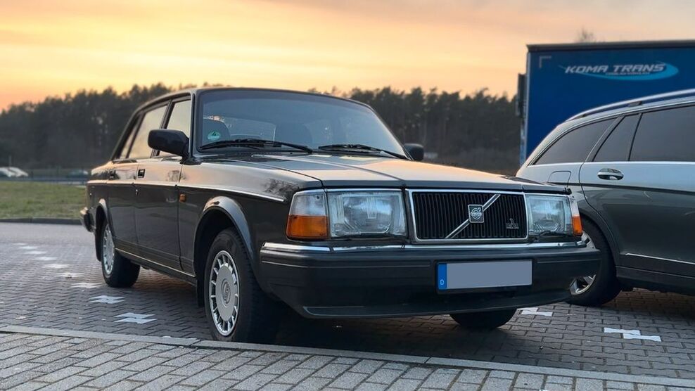 Volvo 240 402.500 km 5.900 € Berlin 10589