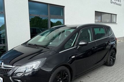 Opel Zafira 111.965 km 13.990 € Greifswald 17489