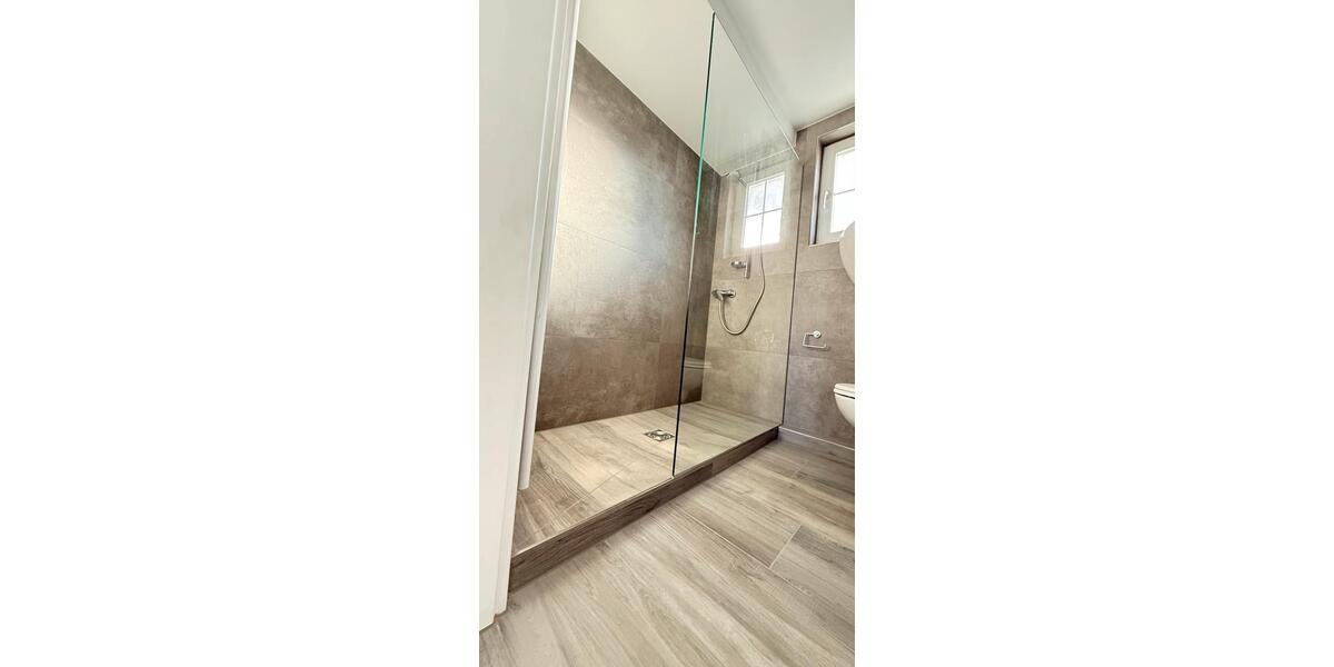 Dachgeschoßwohnung Baiersbronn - 4.5 Zimmer, 90 m&sup2;, 1.350&euro; | Angebot:25422662