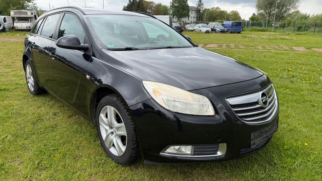 Opel Insignia 255.000 km 1.500 &euro; Rostock 18147