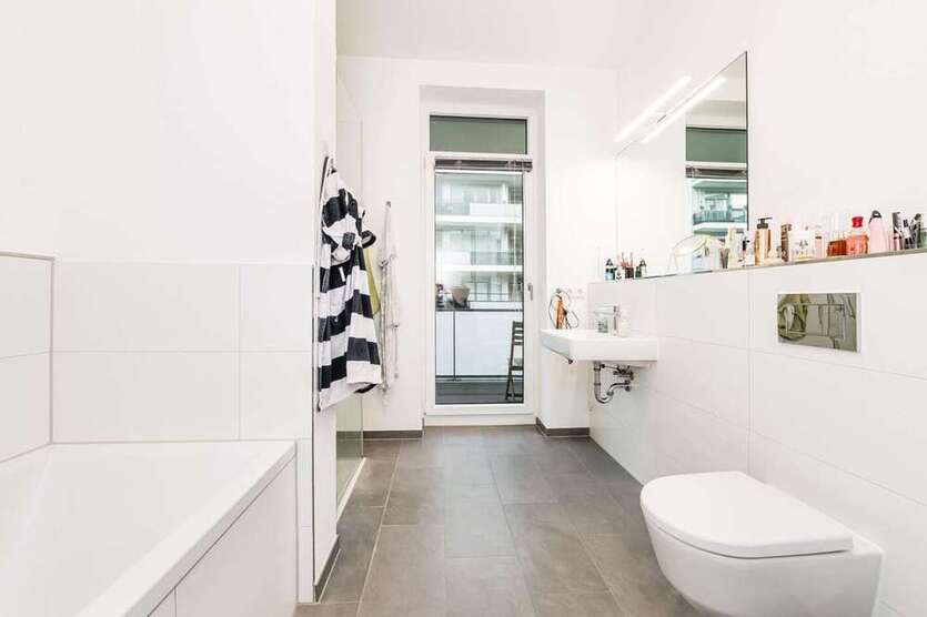 Wohnung zum Kaufen in Berlin 1.049.000 € 127.97 m²