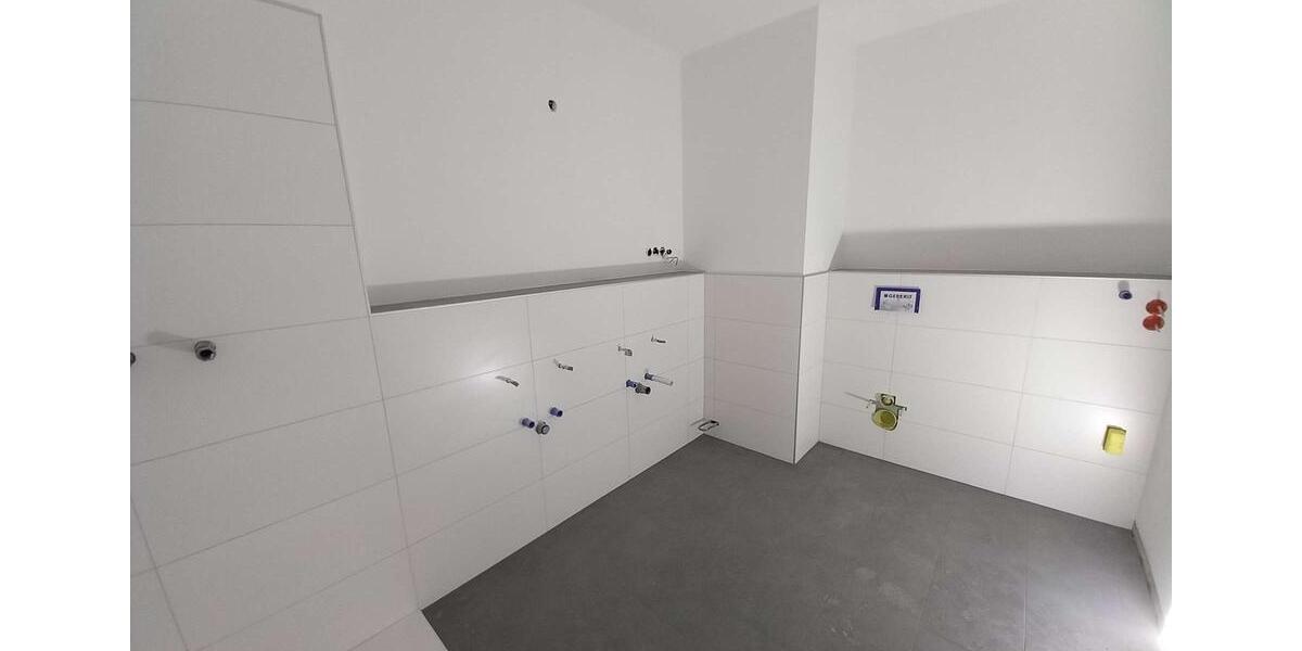 Etagenwohnung Rehau - 4 Zimmer, 145 m&sup2;, 1.140&euro; | Angebot:25143414