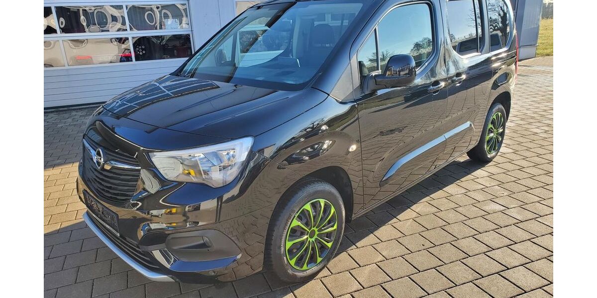 Opel Combo Life 52.300 km 21.500 &euro; Überlingen 88662